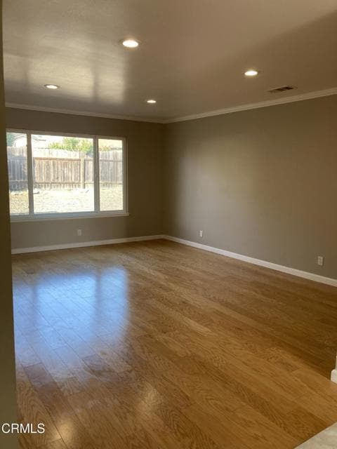 Building Photo - 1881 Tamarin Ave