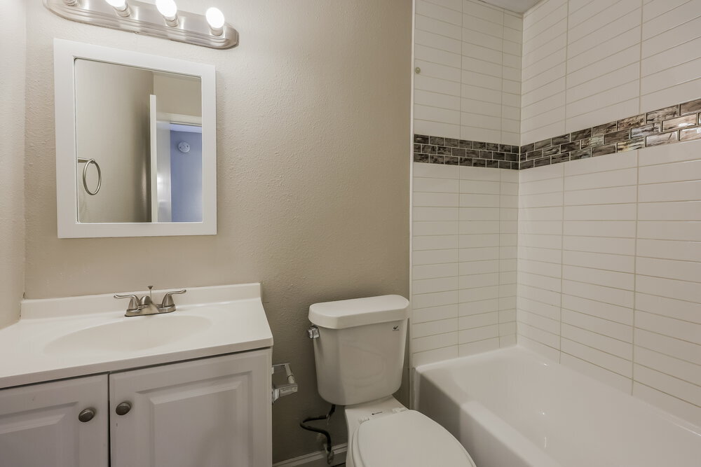 Building Photo - 2811 Galemeadow Dr
