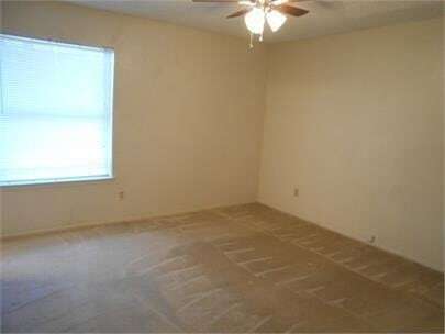 Building Photo - 3315 Kensington Dr