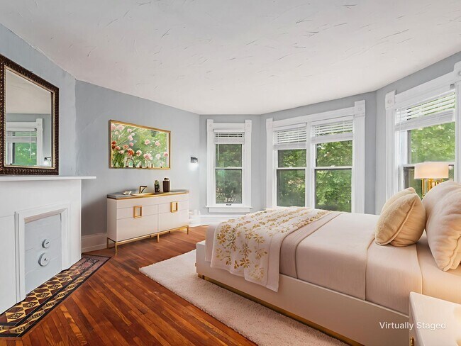 Building Photo - 325-327 West 1st Avenue