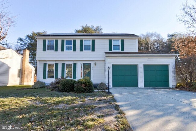 Building Photo - 7925 Carriage Dr
