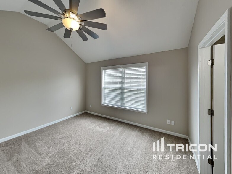 Building Photo - 4029 Margo Cir