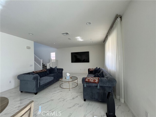 Building Photo - 11375 Vista Way