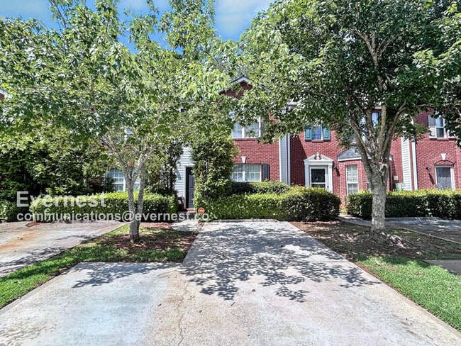 Primary Photo - 5589 Strathmoor Manor Cir