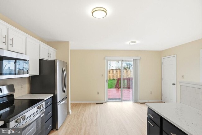 Building Photo - 541 Highland Towne Ln