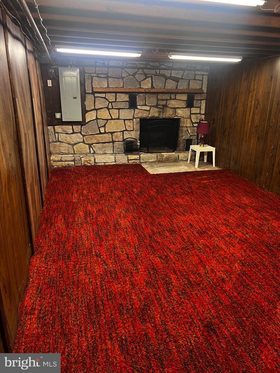 Building Photo - 636 Ridgeway Rd