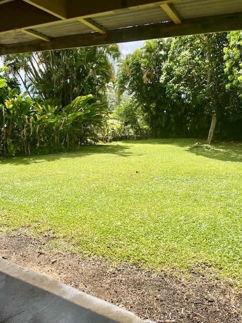 Easy to maintain - 15-647 Puni Mauka Loop N