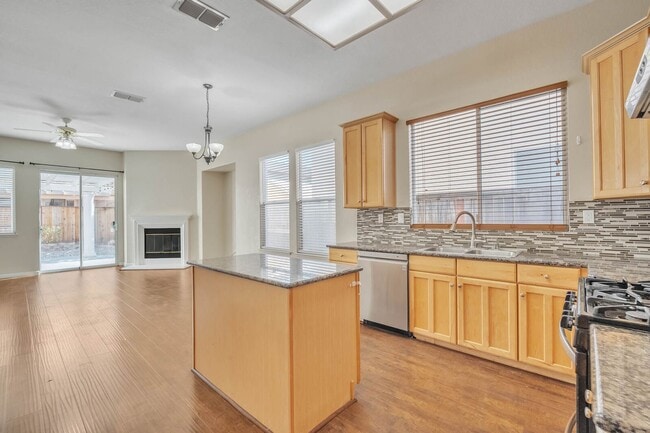 Building Photo - 9261 Herbon Way