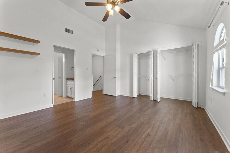 Building Photo - 3330 Willard St