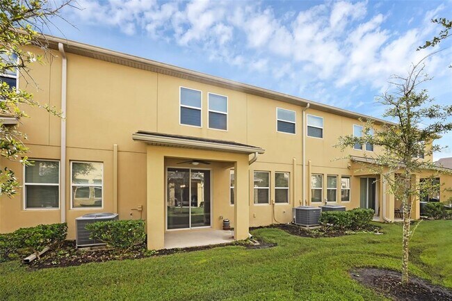 Building Photo - 9389 Tecumseh Dr