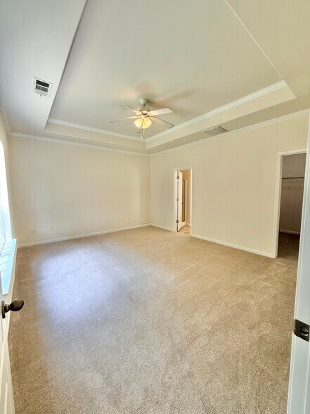 Building Photo - 437 Melbourne Ln