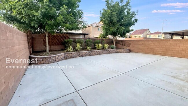 Building Photo - 5650 Dancing Bee Ct