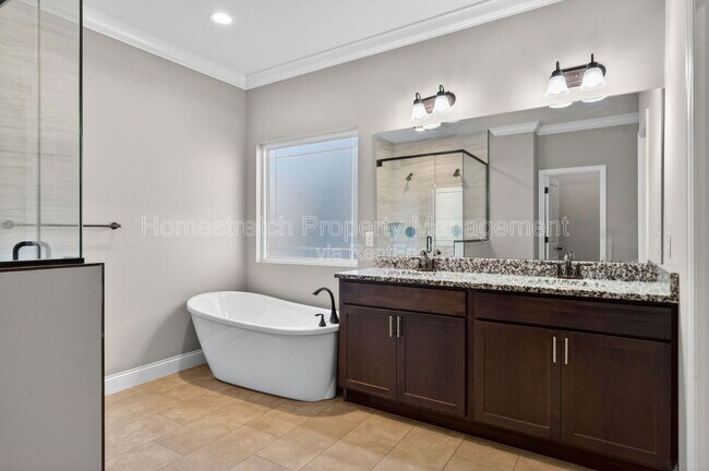 Building Photo - 4 Arancio Ct