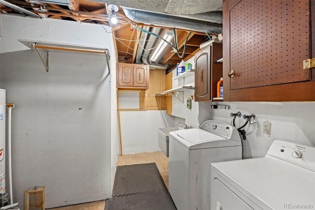 Building Photo - 3707 Lander Ln