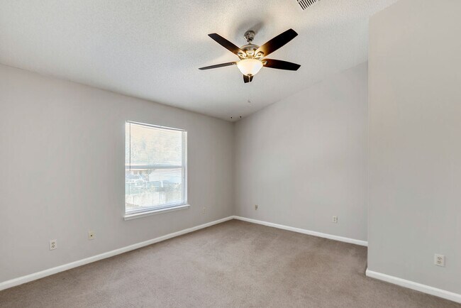 Building Photo - 3347 Mandarin Glen Dr