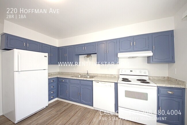 Building Photo - 220 Hoffman Ave