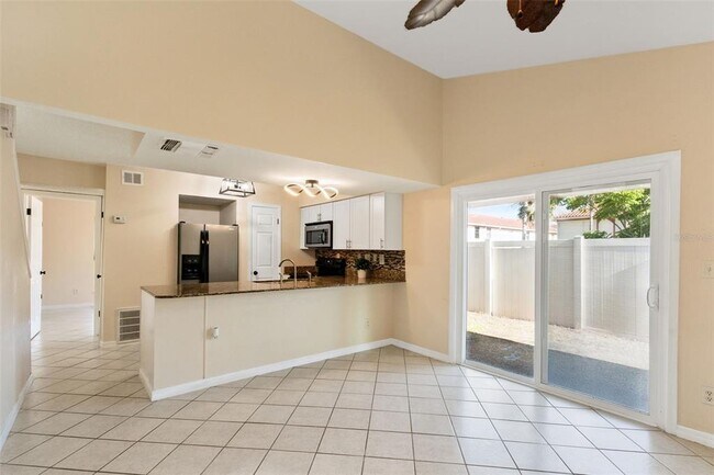 Building Photo - 1716 Lafayette Ct