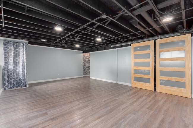 Building Photo - 182 Malibu Dr