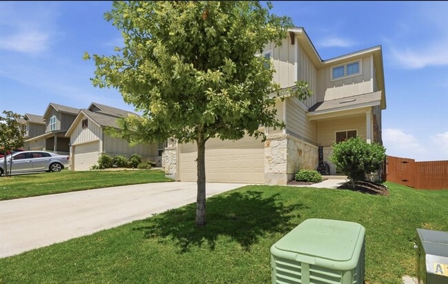 Building Photo - 632 Pepperbark Loop