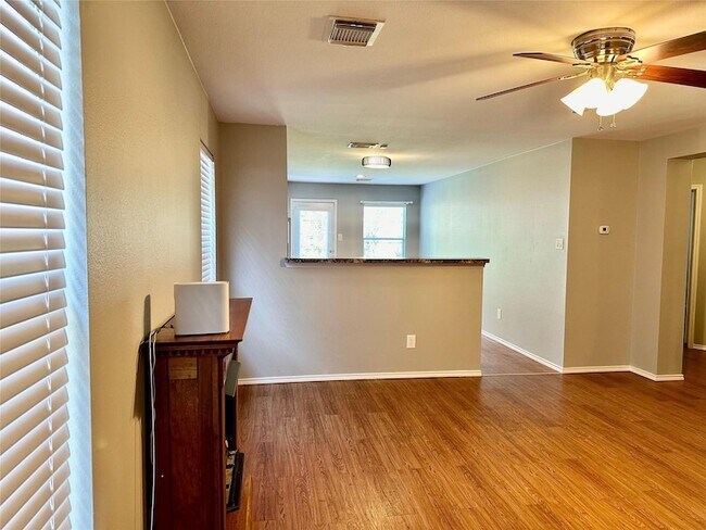 Building Photo - 29631 Evergreen Hills Dr