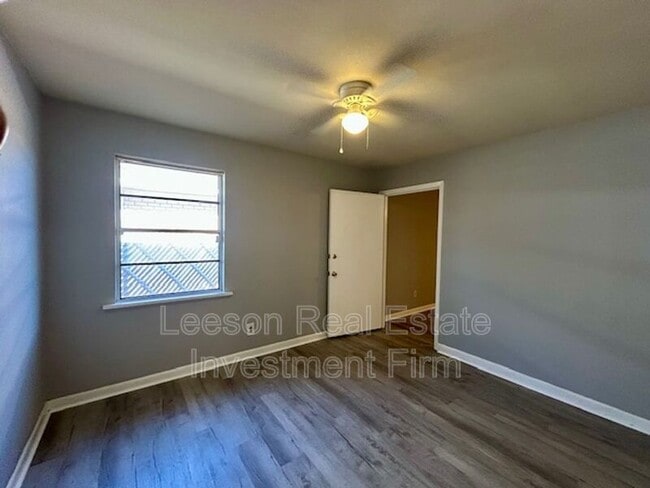 Building Photo - 1139 Carolina St