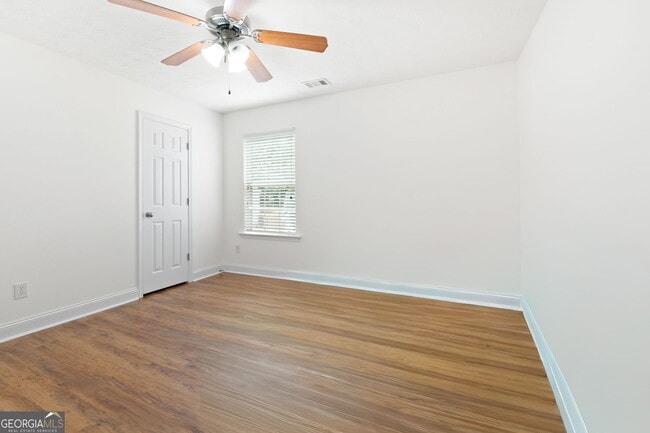 Building Photo - 125 Highgrove Pl