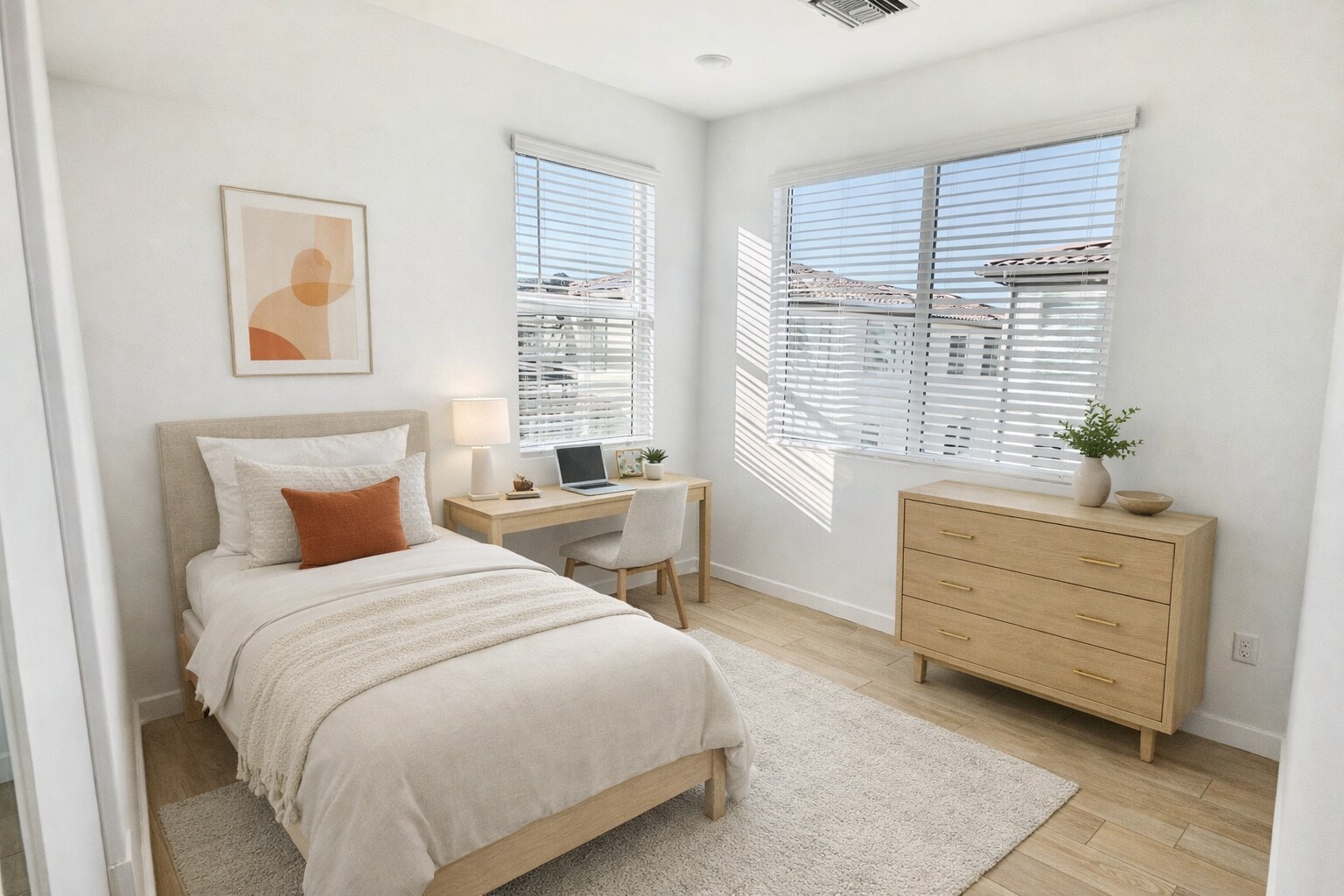 Building Photo - 9324 Via Azul