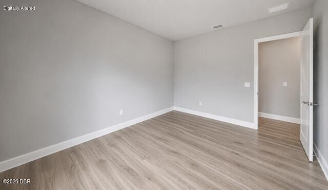 Building Photo - 876 Creekwood Dr
