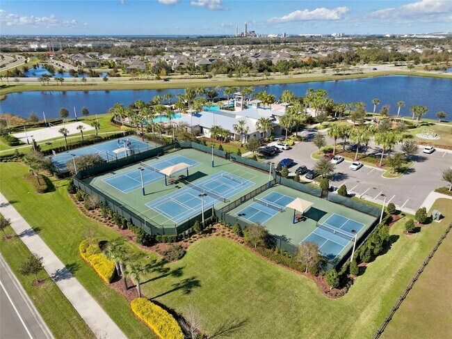 Building Photo - 6396 Roadstead Ct