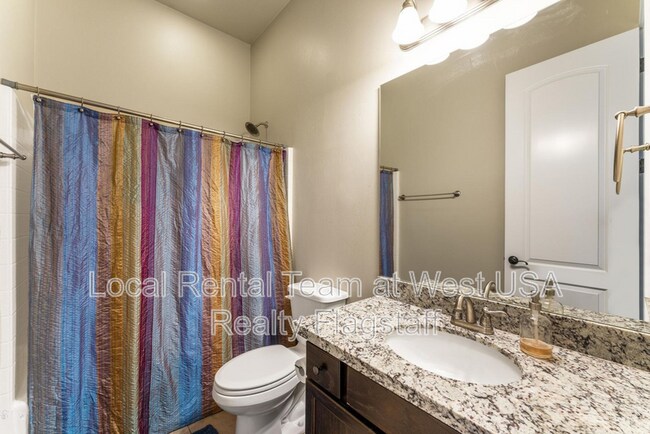 Building Photo - 3223 S Beringer Ln