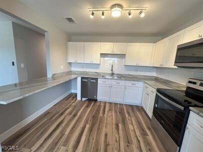 Building Photo - 639 SE 13th Ave