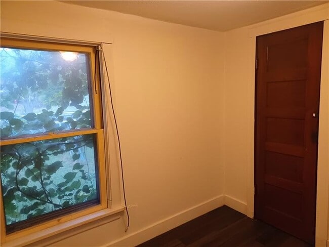 Building Photo - 73 Nokomis Dr