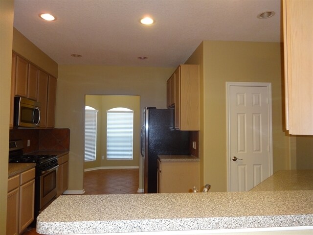 Building Photo - 2302 Turnbury Elm Ct