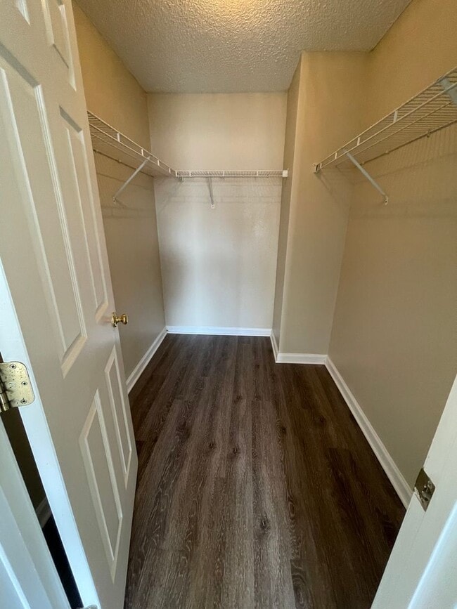 Building Photo - Charming 3-Bedroom Home in Oak Pointe – COMING IN JUNE!!!!!!!!!