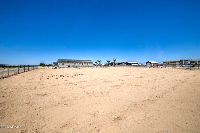 Building Photo - 4057 SOLAR St