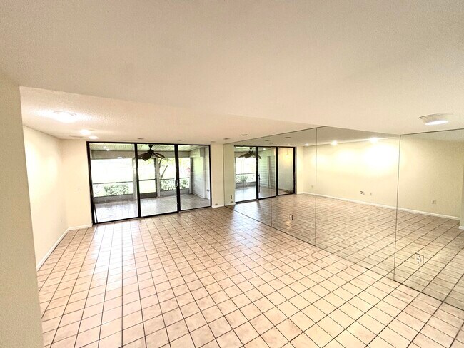 Building Photo - 4807 Esedra Ct