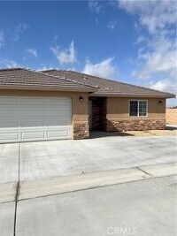 Building Photo - 16550 Olive St