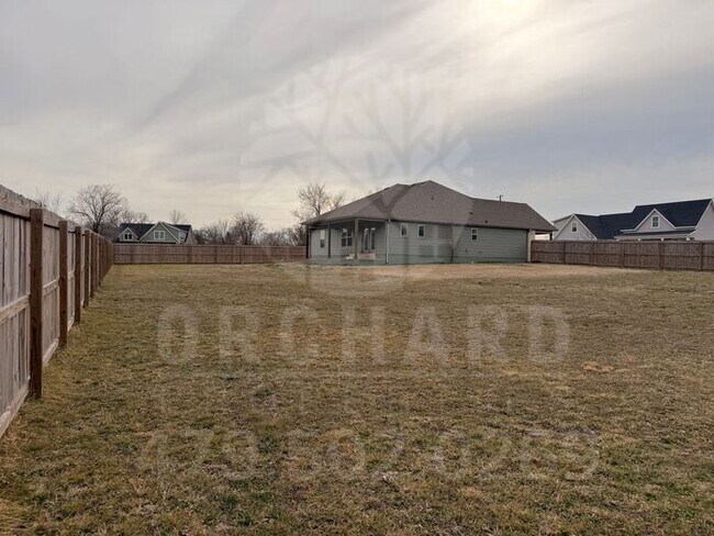 Building Photo - Bella Vista- Single-Family Home- Stunning Briarwood Plan