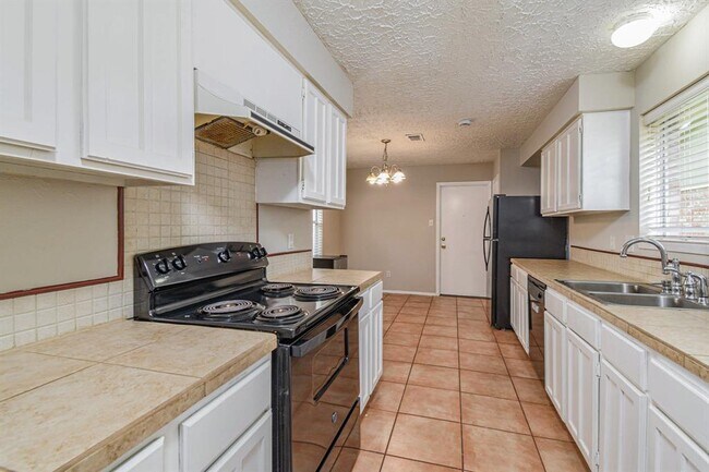 Building Photo - 21510 Slippery Creek Ln
