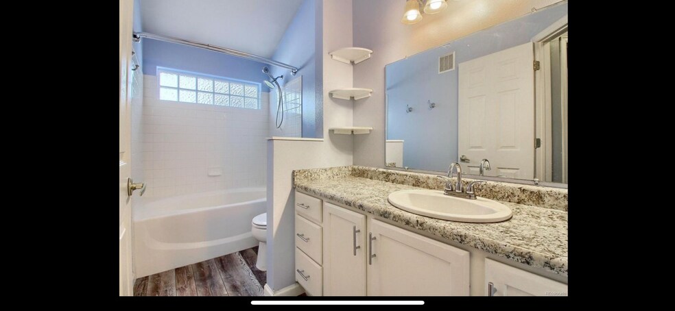 Building Photo - 18332 E Flora Dr