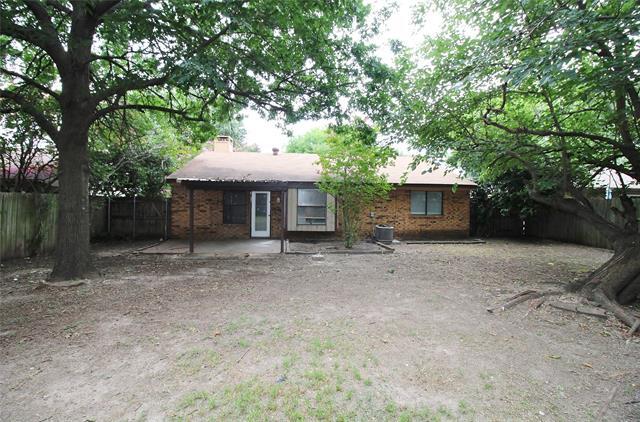 Building Photo - 4744 Meadow Trail Dr
