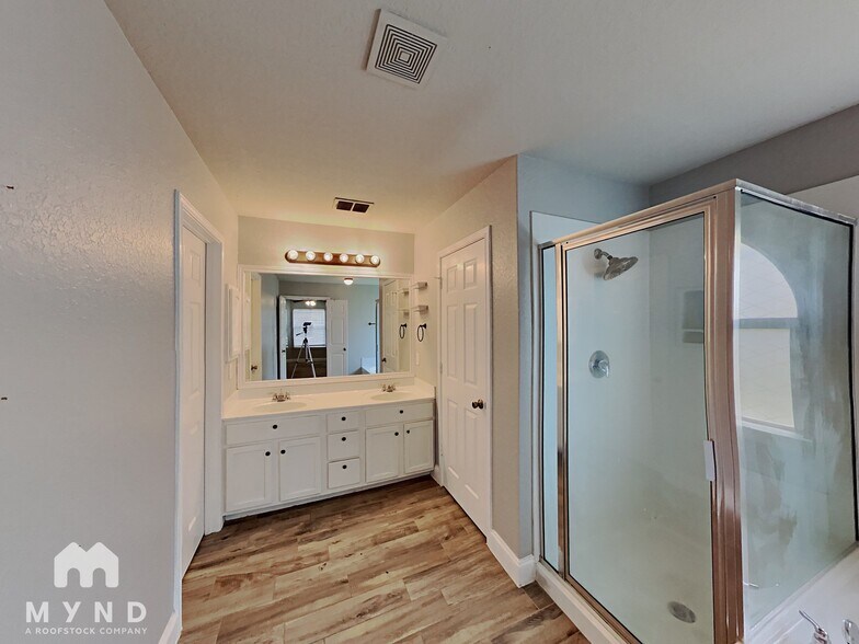 Building Photo - 7119 Capricorn Way