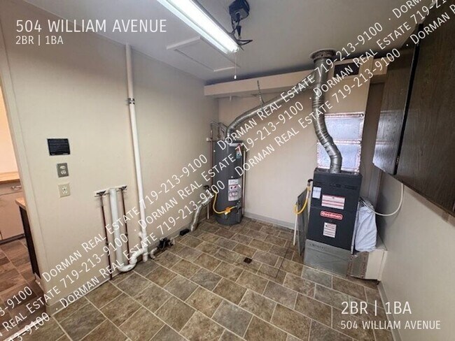 Building Photo - 504 William Ave