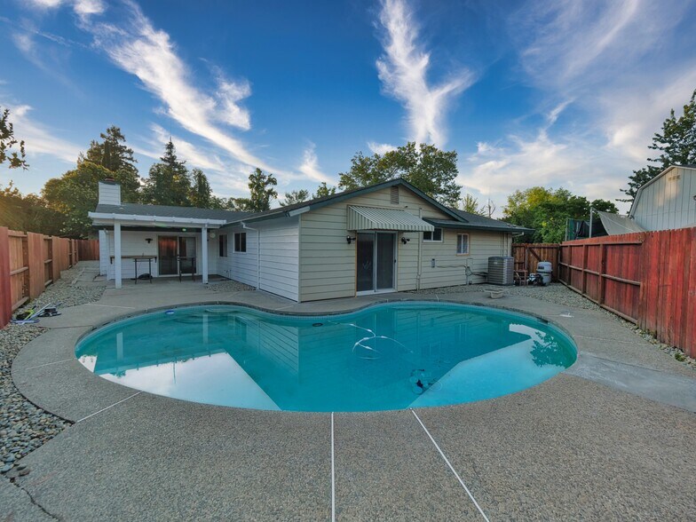 Building Photo - 2537 Warrego Way