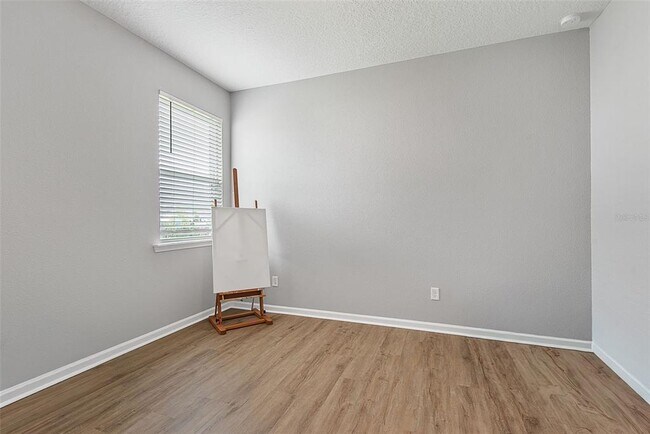 Building Photo - 26 Winged Elm Ct
