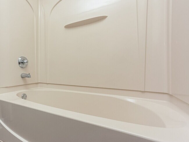 Building Photo - 5408 Hidden Meadows Dr