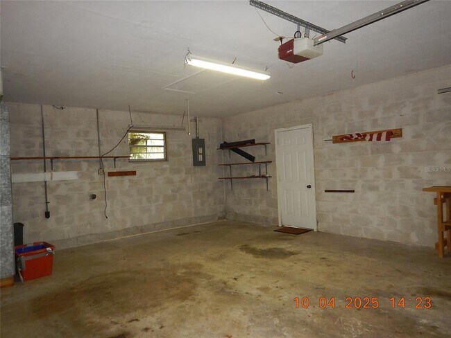 Building Photo - 3461 NW 35th Pl