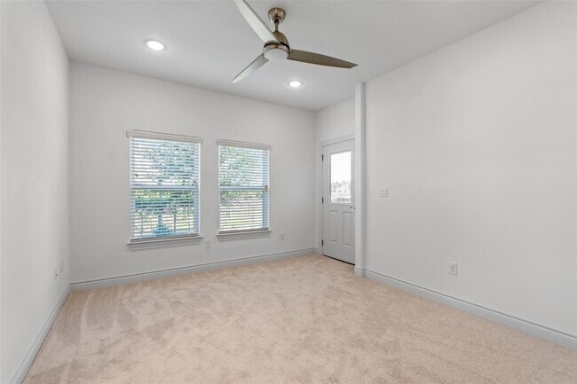 Building Photo - 2105 Tiger Trail