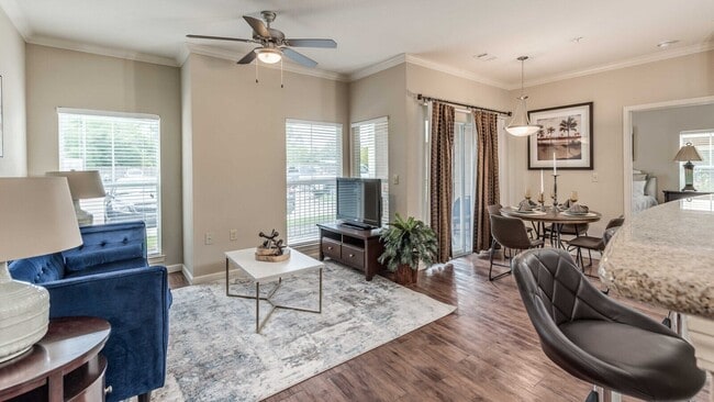 Building Photo - Fresh Air, Fresh Vibes