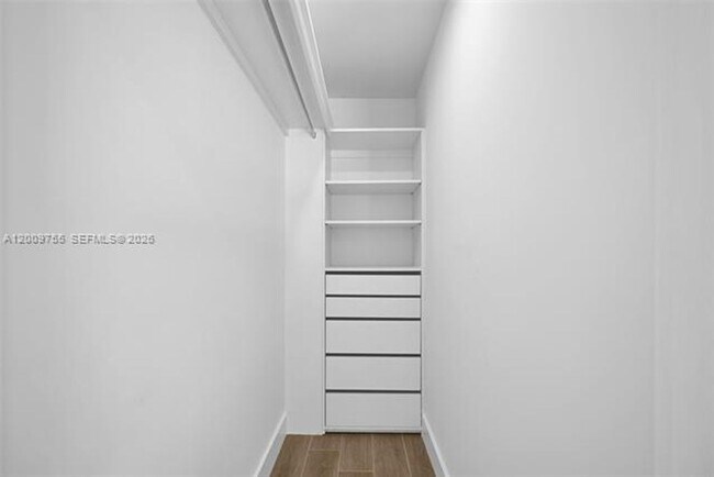 Building Photo - 742 NE 81st St